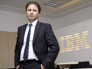 IBM deschide un birou la Cluj. Compania continuă angajările şi caută aproape 100 de IT-işti