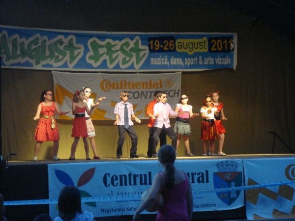augustfest 2dansuri
