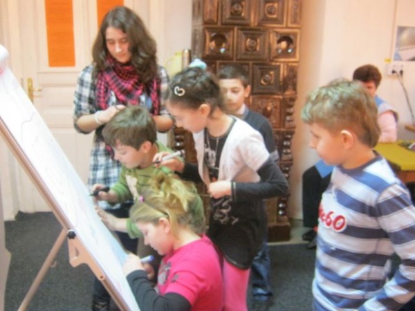 activitate biblioteca 4nonviolenta