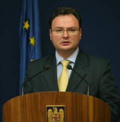 Ministrul Educaţiei a intervenit in scandalul de la UMF Tg. Mureş