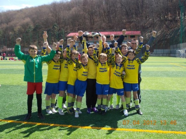 Fotbal:rezultate bune pentru copii de la FC Kinder