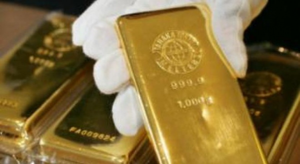 Băncile elveţiene nu mai au unde să depoziteze aurul şi valuta clienţilor