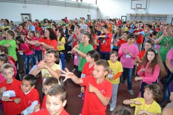 copii 2biserica istvan