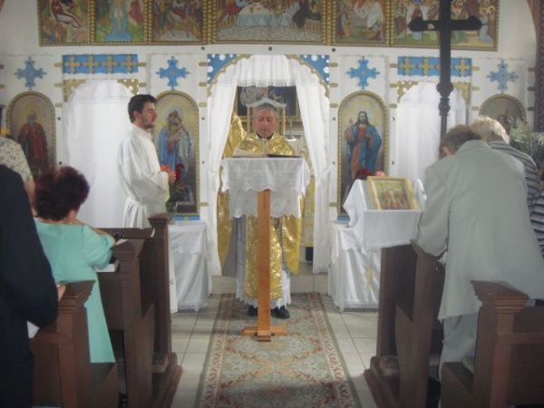 INVITAŢIE la Hramul bisericii greco-catolice româneşti Sf.Anton din Căpleni