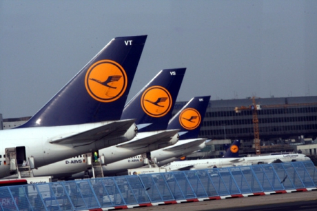 Lufthansa a anulat circa 1.000 de zboruri