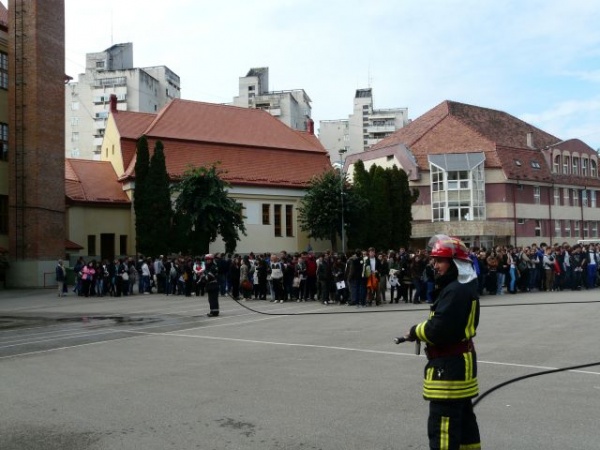 isu sm 5 eminescu