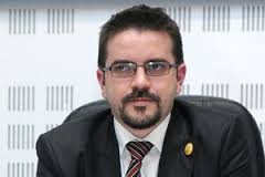 Bogdan Diaconu  iese din PSD şi înfiinţează Partidul România Unită