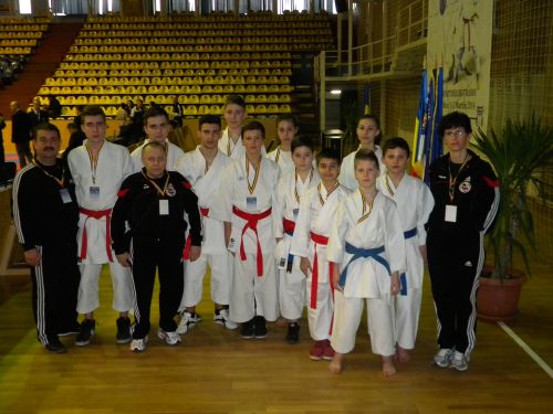 Primăria susţine participarea Clubului  de karate la competiţii