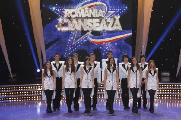 Tăşnădenii au făcut senzaţie la „România Dansează”