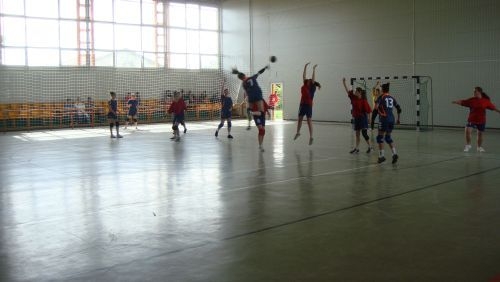 handbal saritura fete