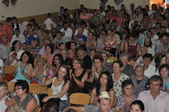 lucaceni cor