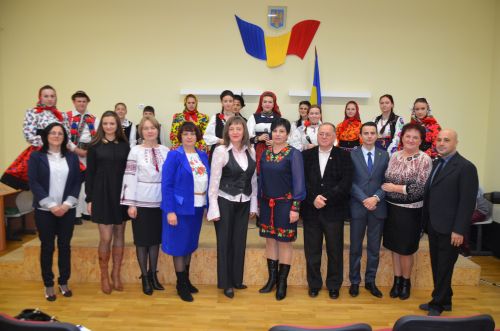 Parteneriat între C.N. „Doamna Stanca și Școala din Veleatino (Ucraina)