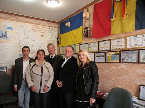 Se intensifică relațiile cu românii din Ucraina