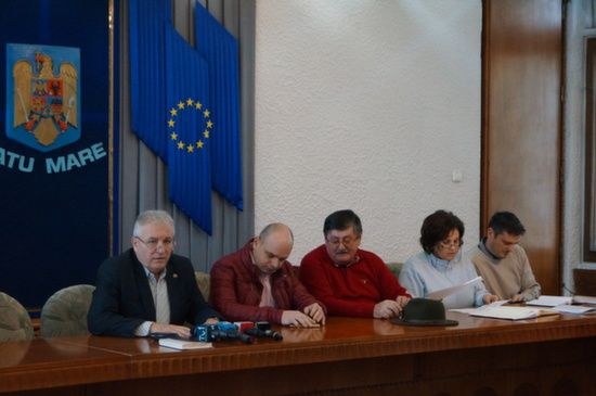 Primarul Kovacs încearcă să dreagă busuiocul la Radio Transilvania Carei în cazul penei de curent de 3 zile