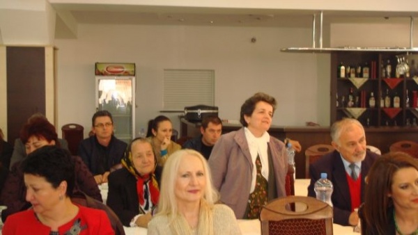 adunare societatea avram iancu viorica