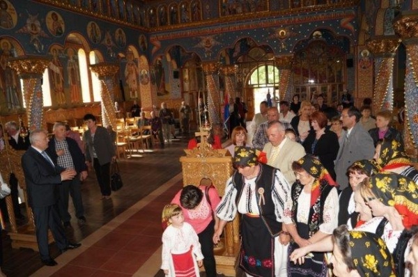 mitropolit biserica 1carei