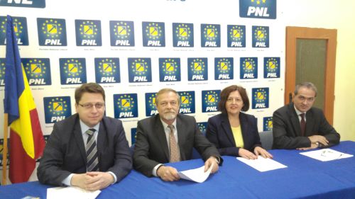 Dacian Cioloș este candidatul PNL pentru prim-ministru iar  Platforma #Romania100 devine parte din programul PNL