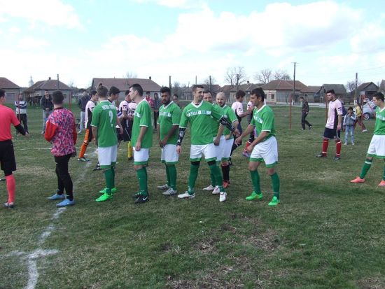fotbal tiream 2meci