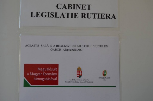 Cabinet ultramodern de legislație rutieră la un liceu din Carei, finanţat de Guvernul Ungariei şi inaugurat în lipsa simbolurilor româneşti