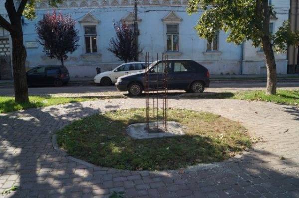 soclu eminescu 1 carei