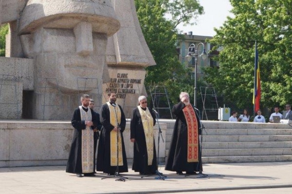 9 mai Carei popi (10)