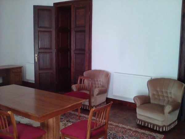 castel birou grof 2fundatie