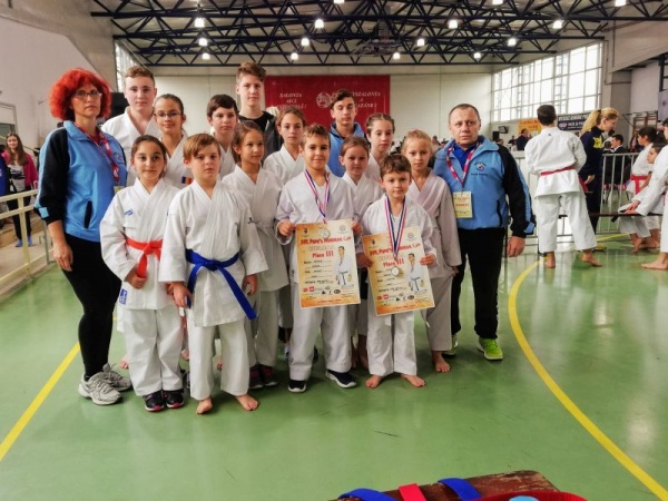Karate. Sportivii de la Sakura Carei revin de la Salonta cu medalii