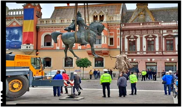 Garnizoana Oradea nu participă la dezvelirea statuii regelui Ferdinand