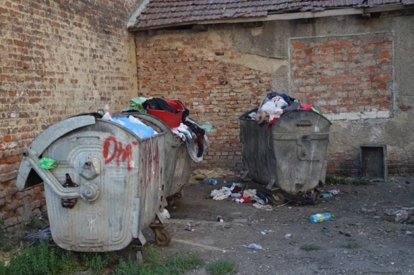gunoaie bloc