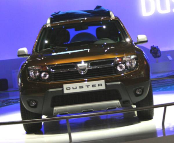 Primele poze cu Dacia Duster la Salonul Auto de la Geneva!