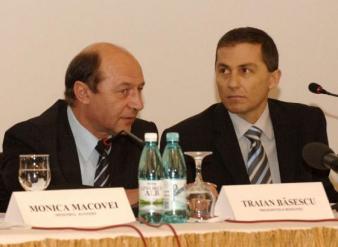 Ponta: Băsescu şi Morar au creat şi folosit monstrul stenogramelor, acum se întoarce împotriva lor