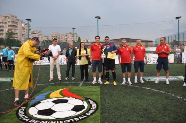 Minifotbal:Juventus Sibiu e campioana României