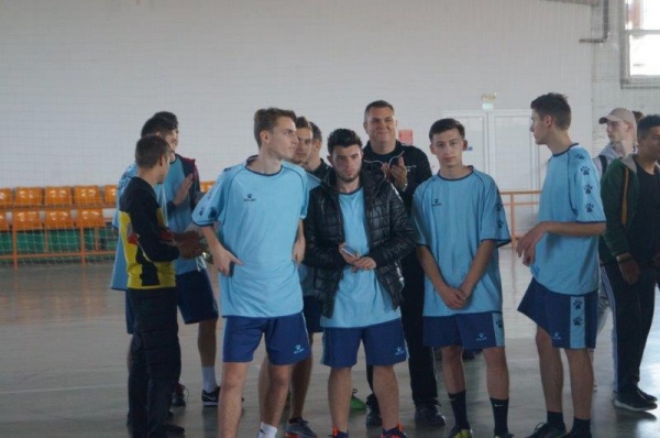 Echipa Liceului Tehnologic Iuliu Maniu câştigă Cupa 25 Octombrie la fotbal