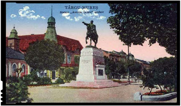 Statuia  lui Avram Iancu dezvelită de ASTRA Târgu Mureș la 10 mai 1930