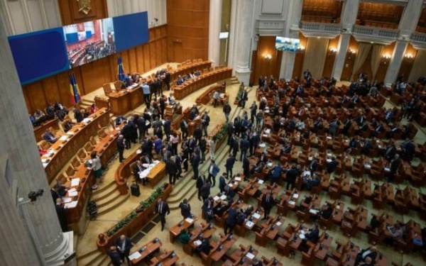 Video. Deputații au respins categoric proiectele privind autonomia pentru Ținutul Secuiesc fără secui