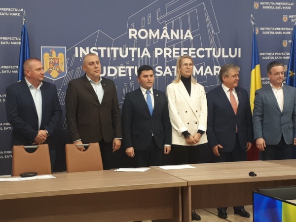 Parlamentarii sătmăreni au primit Certificatele constatatoare. A lipsit senatorul UDMR Turos Lorand