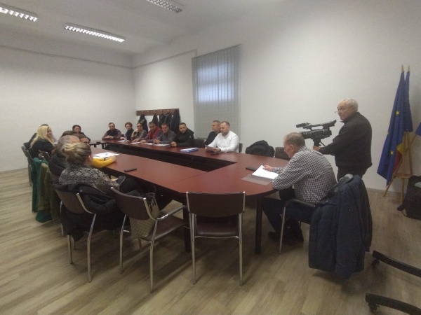 TĂCERE. Două rectificări de buget cu tăieri masive de la investiții la Primăria Carei
