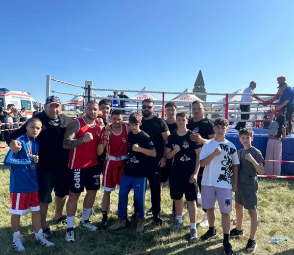 Pugiliștii din Carei au luptat în fața campionilor Vaștag și Leu