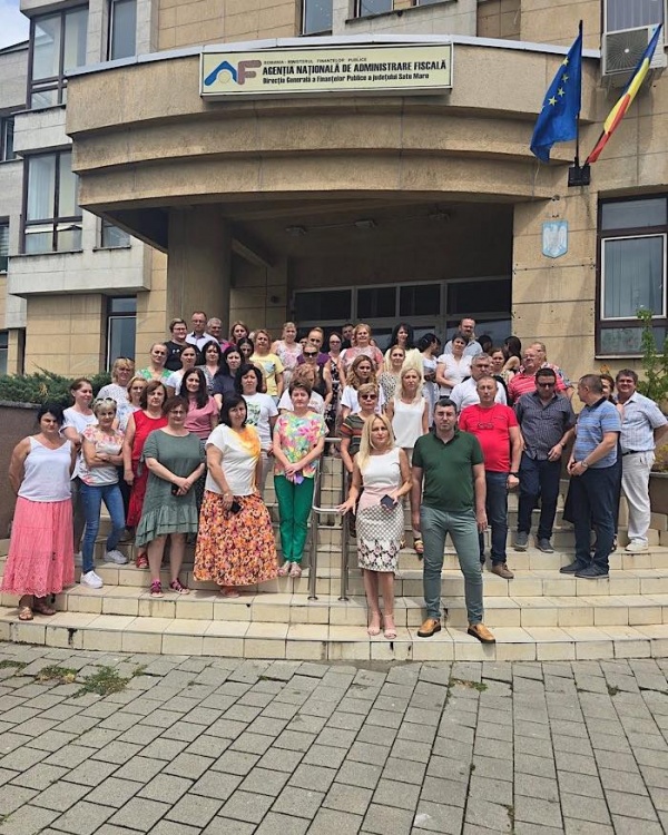 Angajații administrațiilor financiare din județul Satu Mare protestează