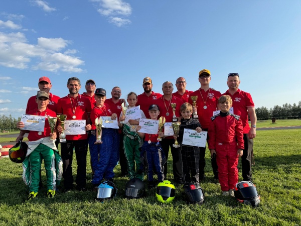 Kartiștii careieni s-au clasat pe locul III la Campionatul Național de Karting Scolar etapa a 2-a