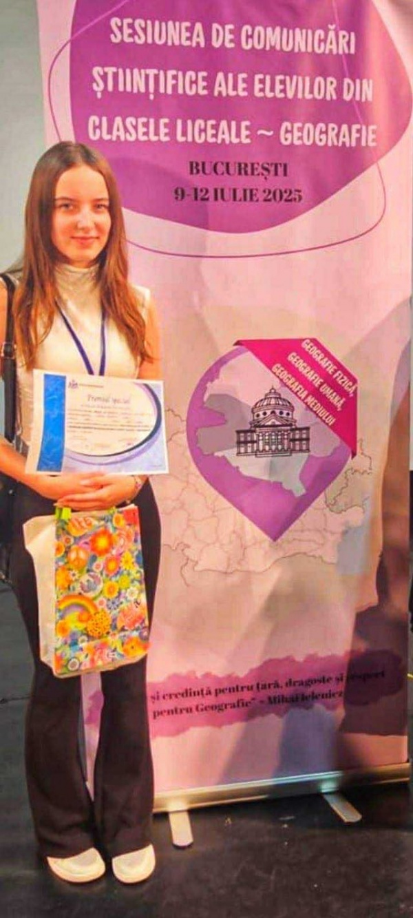 Premiul Special al Societății de Geografie din România pentru eleva Adriela Varga de la Liceul Teoretic Carei
