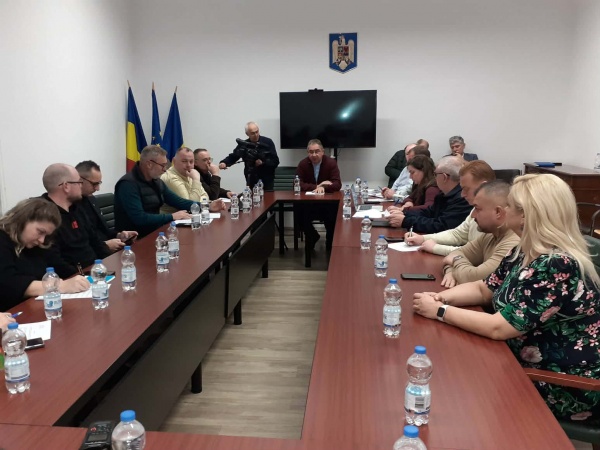 Consilierii careieni au votat fără remușcări MĂRIREA impozitelor și taxelor locale