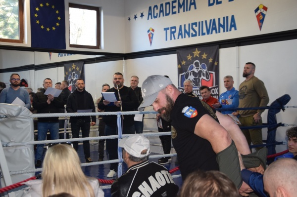 Adrenalină, forță și politicieni la Sparingul speranțelor la box Carei 2026. VIDEO