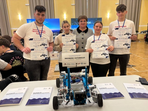 Premiu special pentru elevii Liceului Tehnologic „Iuliu Maniu” Carei la un concurs de robotică