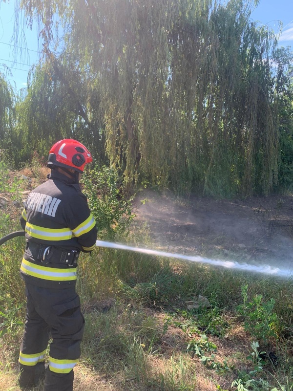 Incendiu la un transformator electric în Carei