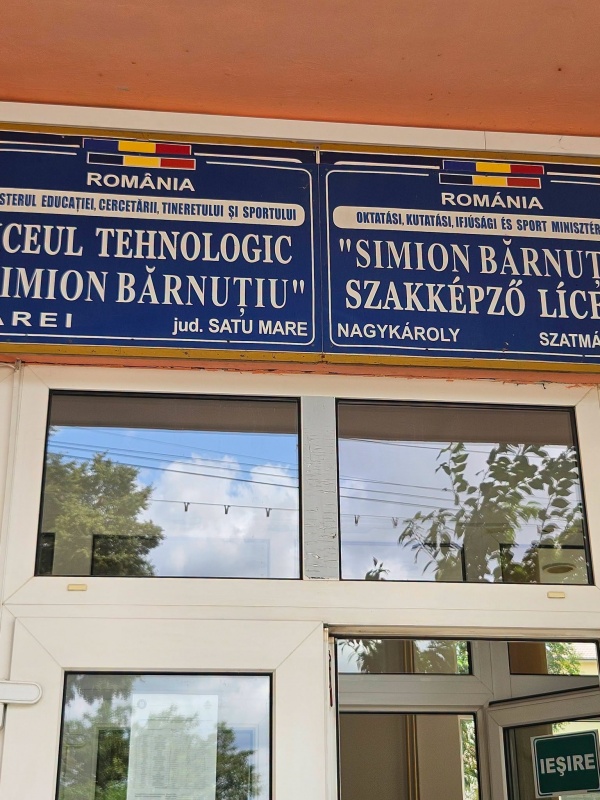 Concurs pentru directorii și directorii adjuncți de școli. Detalii