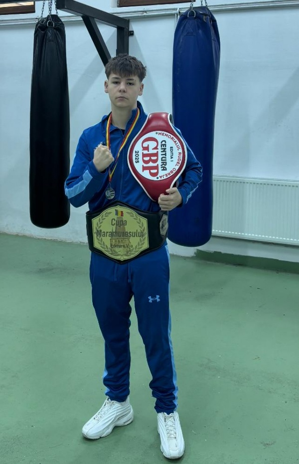 Academia de Box Transilvania, din nou pe podium la Cupa Sântana din Arad. Avram Noel își confirmă forma excelentă prin rezultate