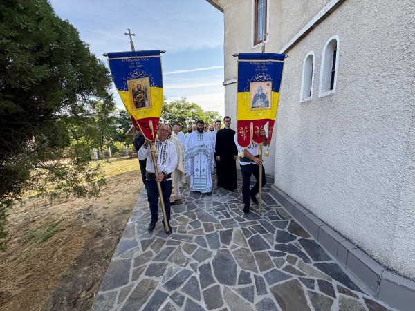 Slujire arhierească la Parohia Ortodoxă Scărișoara